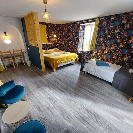 Logis Hotels - Auberge De L'Ile - Hotel 3 Etoiles Et Restaurant Creysse  Zewnętrze zdjęcie