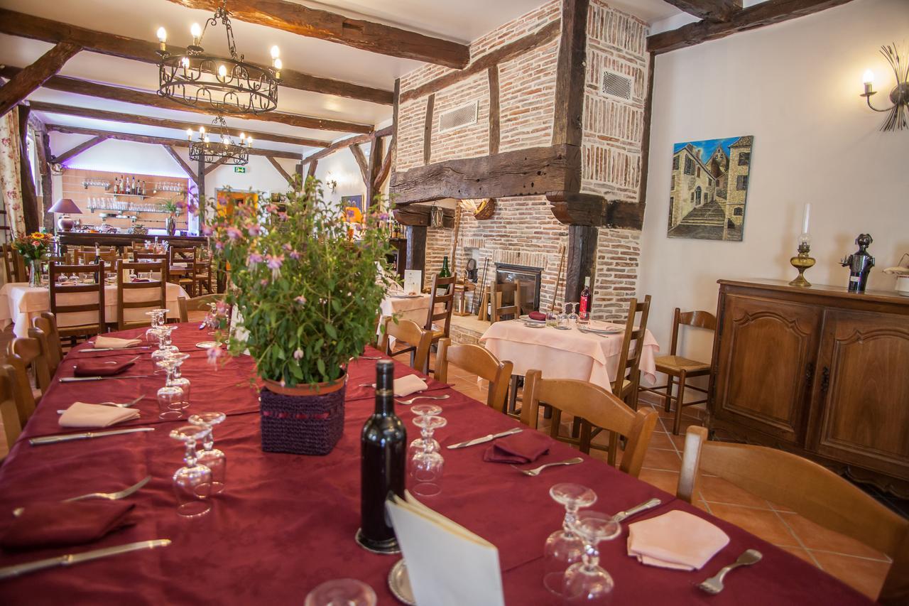 Logis Hotels - Auberge De L'Ile - Hotel 3 Etoiles Et Restaurant Creysse  Zewnętrze zdjęcie