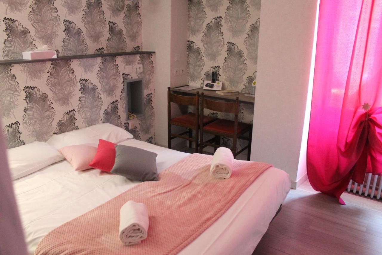 Logis Hotels - Auberge De L'Ile - Hotel 3 Etoiles Et Restaurant Creysse  Zewnętrze zdjęcie