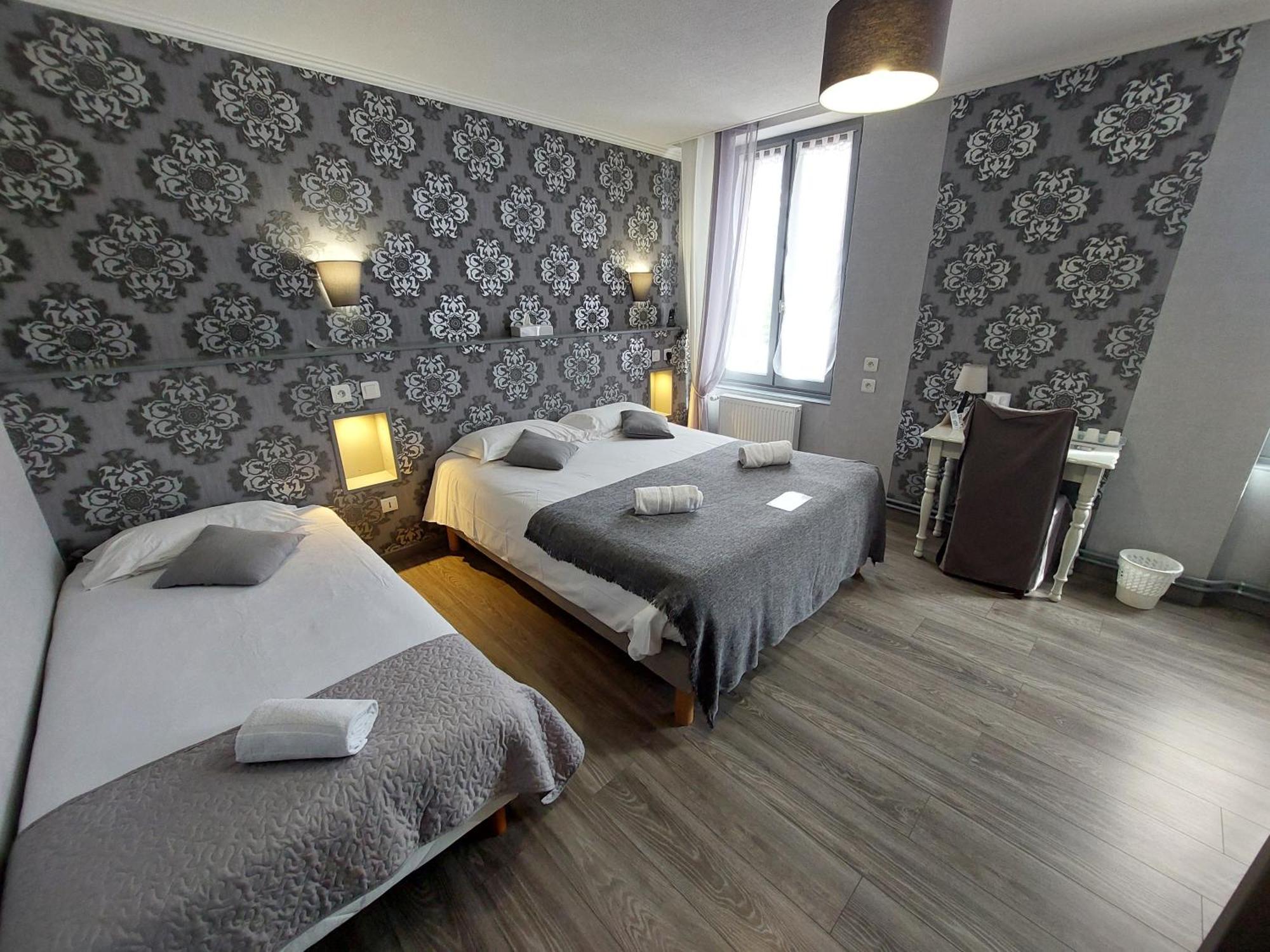 Logis Hotels - Auberge De L'Ile - Hotel 3 Etoiles Et Restaurant Creysse  Zewnętrze zdjęcie
