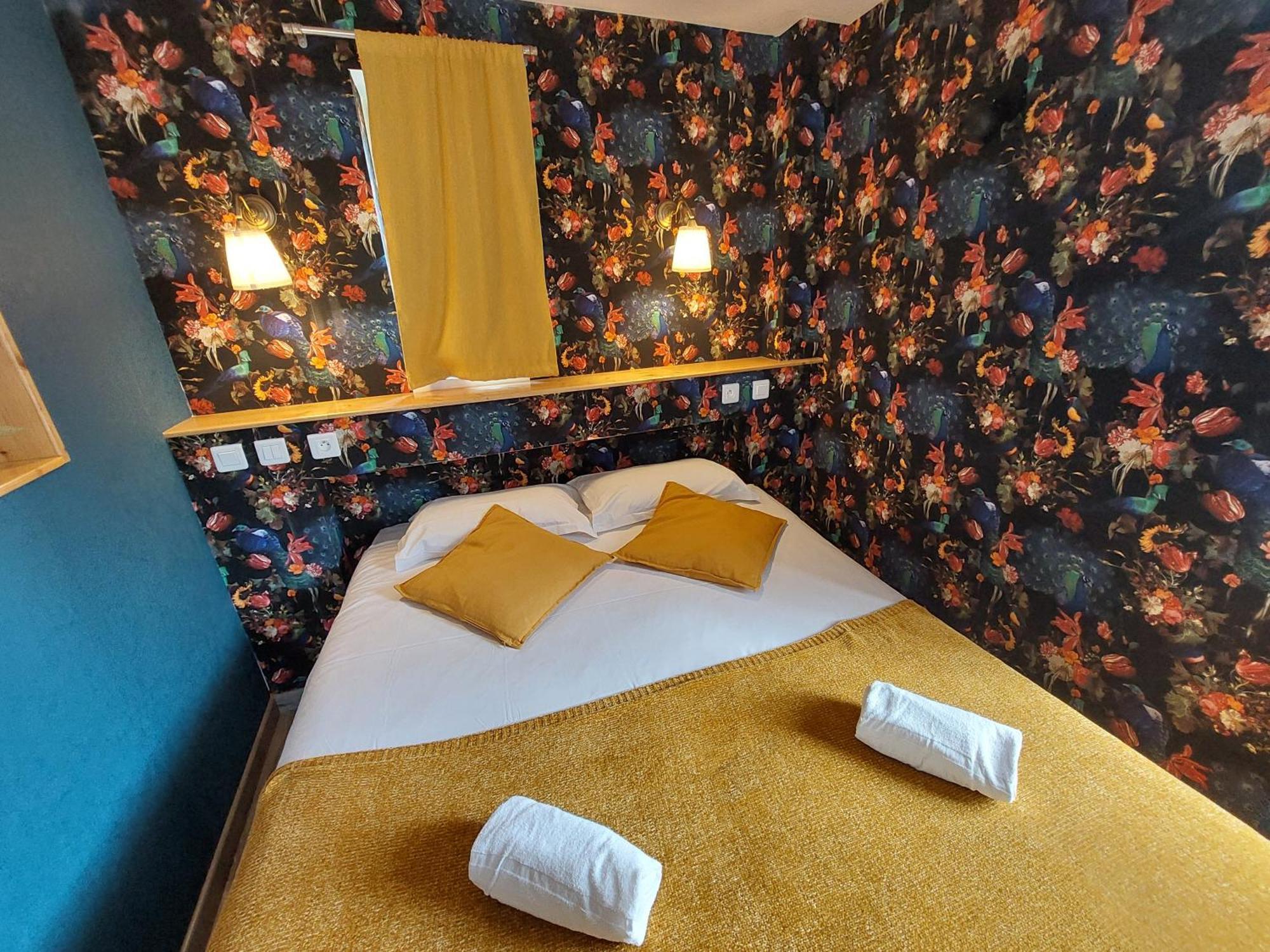 Logis Hotels - Auberge De L'Ile - Hotel 3 Etoiles Et Restaurant Creysse  Zewnętrze zdjęcie