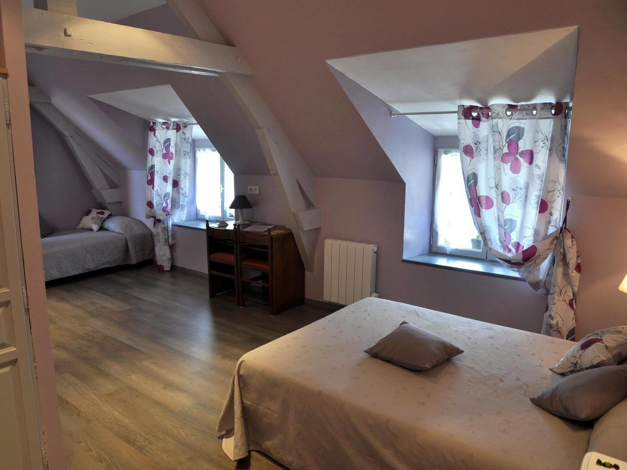 Logis Hotels - Auberge De L'Ile - Hotel 3 Etoiles Et Restaurant Creysse  Zewnętrze zdjęcie